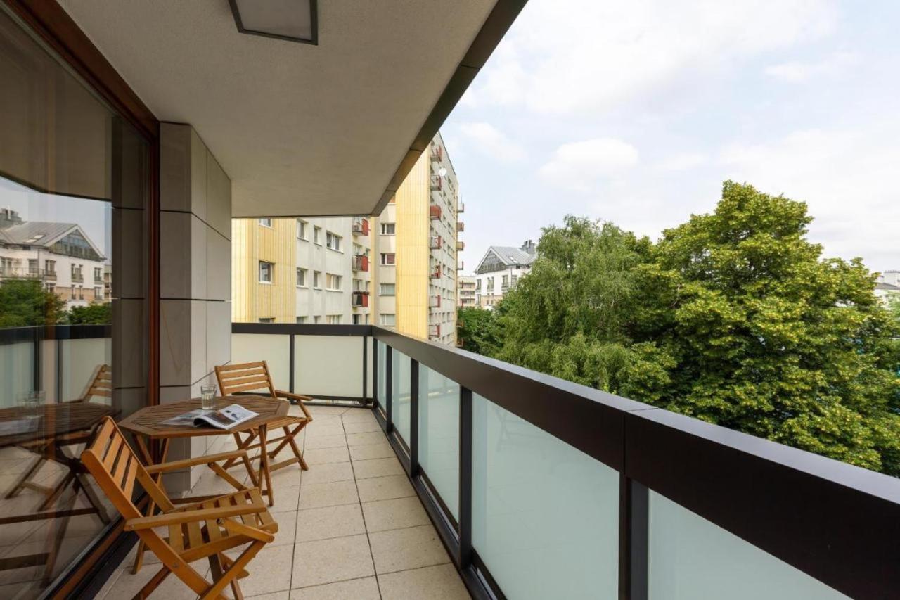 Modern Apartment Near Hilton Varsóvia Exterior foto